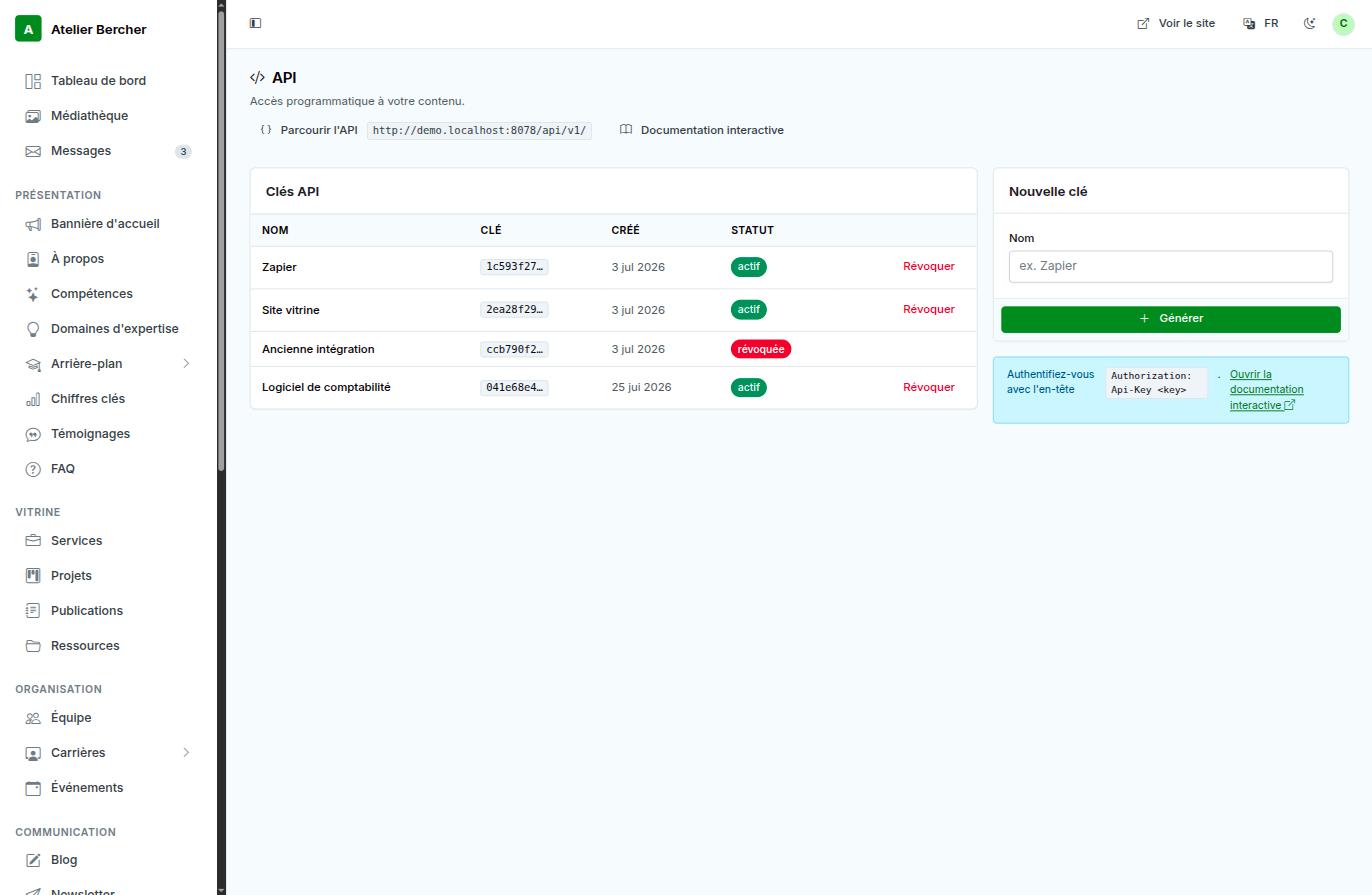 L'écran API : la liste des clés avec nom, clé, date de création et statut, et le panneau pour en générer une nouvelle.